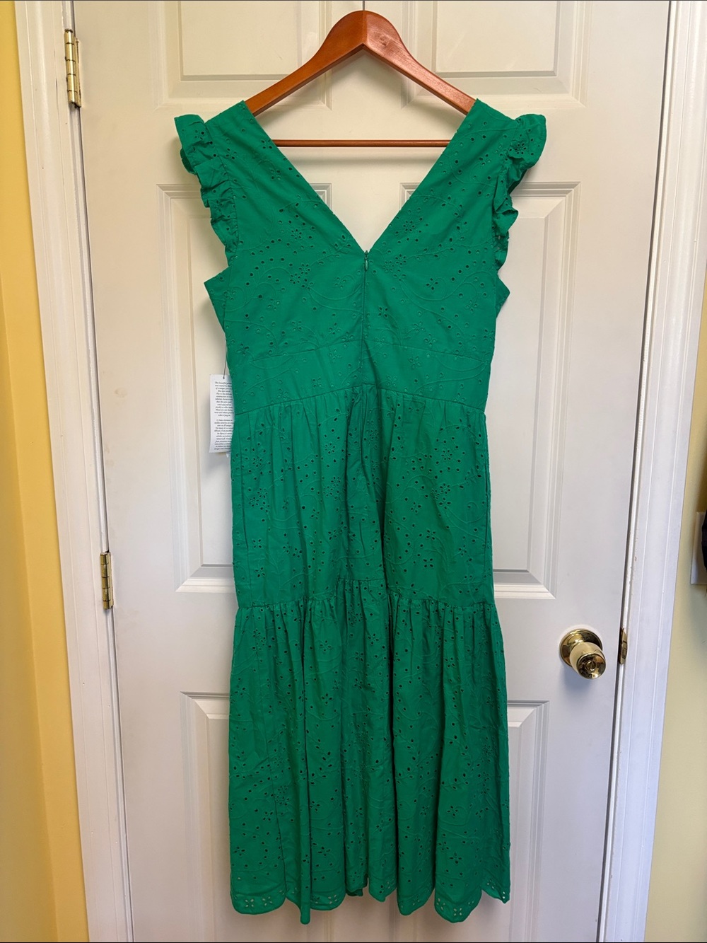 NWT Maggy London Green Eyelet V-Neck Ruffle Midi Dress - Picture 10 of 16